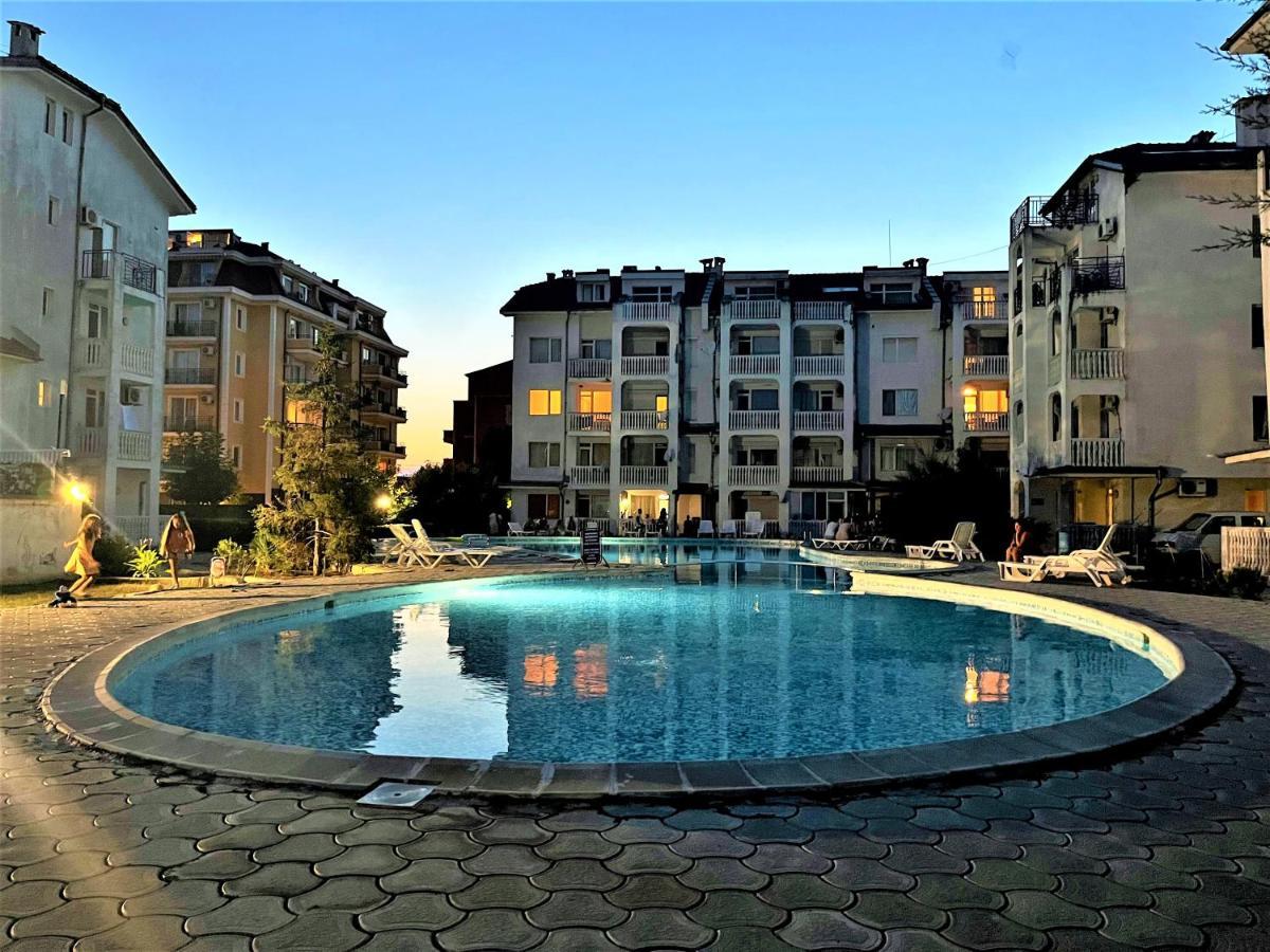 Bravo 5 Holiday Home Sunny Beach Exterior foto